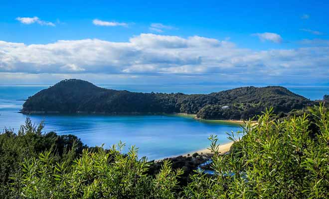 Les saisons sont inversées de l'autre côté de la planète, et l'on peut ainsi passer les fêtes de fin d'année en bermuda dans un parc national ensoleillé.