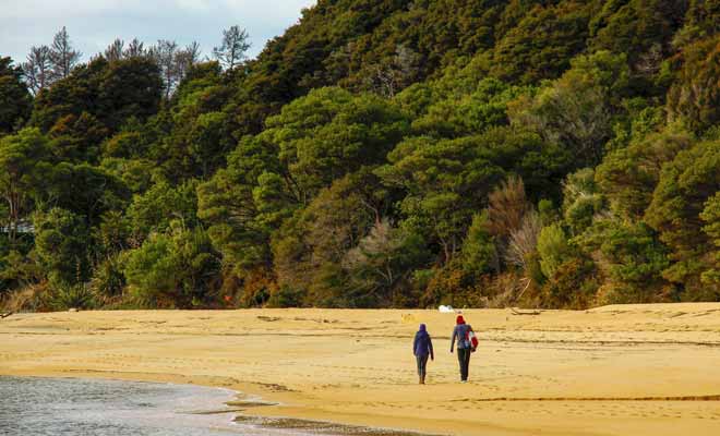 La randonnée et le kayak sont les deux principales activités de ce parc national très populaire. L'une comme l'autre permettent de se forger des souvenirs impérissables.
