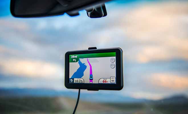 La location d'un GPS est facultative et vous pouvez vous contenter d'une carte routière. Cependant, le GPS n'est pas un gadget et il simplifie l'organisation du séjour et facilite la conduite en ville, c’est pourquoi Kiwipal vous le recommande.