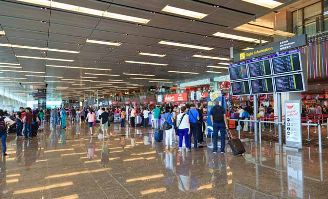 S'il arrive que l'on fasse escale à Dubaï, c'est surtout par Singapour que transitent les vols pour la Nouvelle-Zélande. Vous changerez d'avion pour achever le voyage.