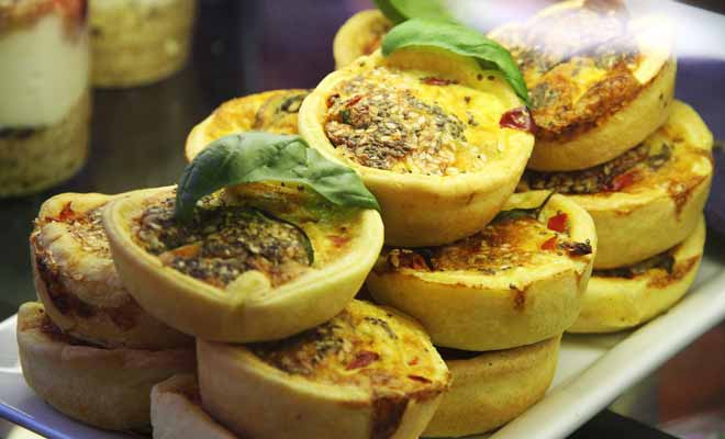 La Nouvelle-Zélande possède une cuisine anglo-saxonne qui n'est sans doute pas la meilleure du monde, mais qui ravira les amateurs de Marks and Spencer. N'hésitez pas à essayer des produits nouveaux.