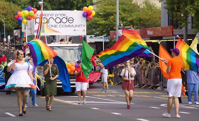 L'Auckland Pride Parade accueille notamment le défilé de la Gay Pride en février.