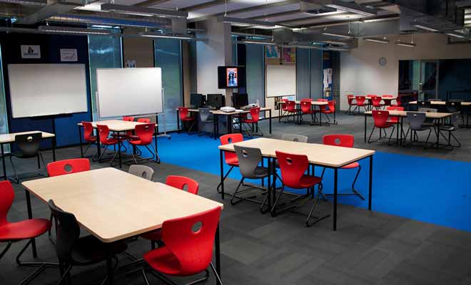 Les bâtiments des universités sont modernes et bien entretenus. Ajoutez à cela la beauté des campus et vous tenez un cadre d'étude idéal.