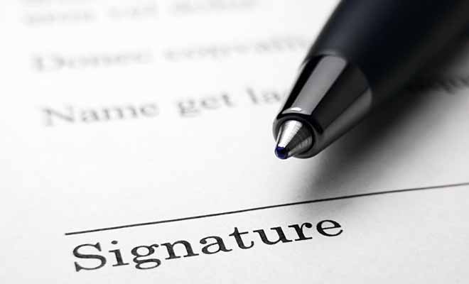 Comme toujours avant de signer un contrat et de vous engager, il est recommandé de lire soigneusement les termes.