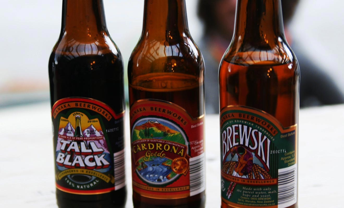 Chaque région de Nouvelle-Zélande brasse ses propres bières. La Tall Black, la Cardrona ou encore la Brewski, sont les plus appréciées des amateurs.
