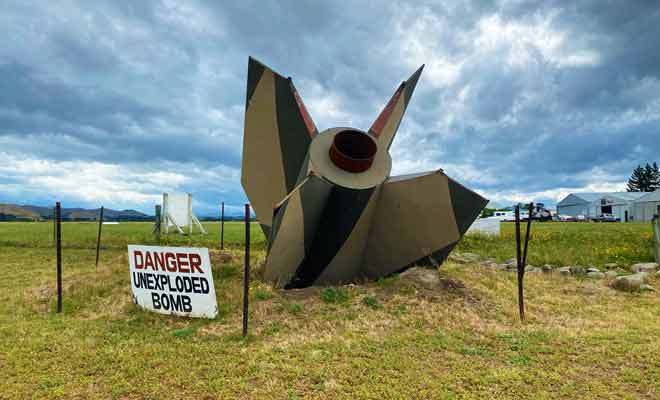 L'Omaka Aviation Heritage Centre se trouve près d'un petit aéroport privé qui accueille des festivals.