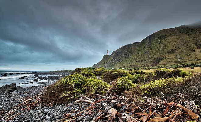Si la route s'arrête un peu après le phare, il existe une randonnée qui mène à une cascade.