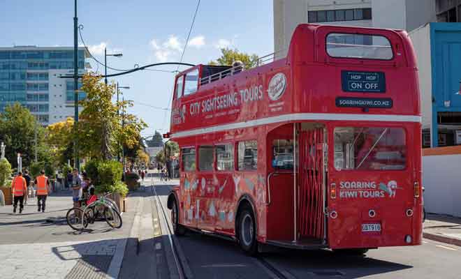 Les commentaires diffusés à bord sont intéressants, mais le bus hop-on hop-off est particulièrement lent (c'est un peu le principe, je vous l'accorde).