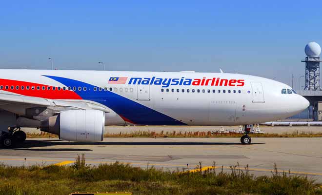 Malaysia Airlines ne propose pas un service exceptionnel, mais ses tarifs pour la Nouvelle-Zélande sont assez compétitifs. Demandez-vous toutefois s'il est judicieux de voyager dans de médiocres conditions sur 24 h pour économiser 100 euros.