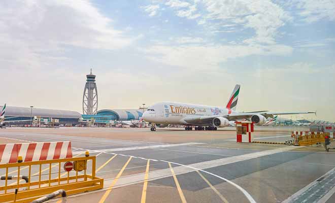 Emirates propose désormais des vols pour la Nouvelle-Zélande avec une escale unique à Dubaï. Mais ce n'est pas encore le cas sur la totalité des vols proposés et la double escale (Dubaï / Sidney) est encore proposée.