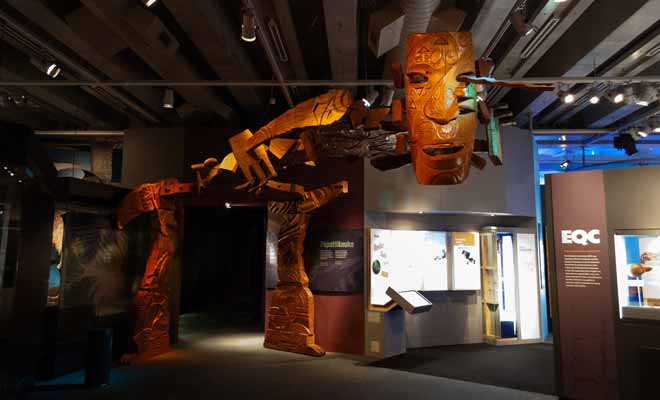 Les musées ne sont pas une étape obligatoire de chaque voyage en Nouvelle-Zélande. Il serait toutefois dommage de faire l'impasse sur tous les musées, d'autant que les meilleurs comme le Te Papa sont parfois gratuits.