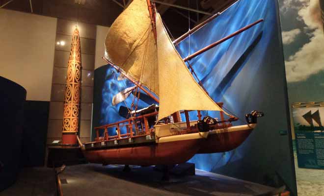 Pour découvrir l'Histoire du pays, depuis ses origines volcaniques en passant par les arrivées successives des Maoris et des colons anglais, il est recommandé de visiter au moins un musée durant son séjour en Nouvelle-Zélande.