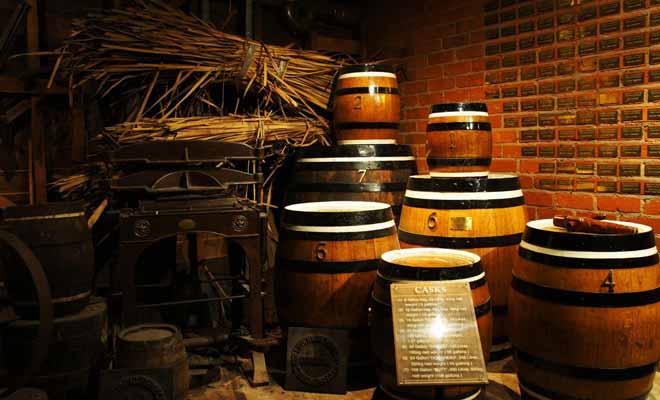 La ville de Dunedin a été fondée par des colons écossais. Le Settler Museum retrace leur aventure au travers de belles reconstitutions historiques.