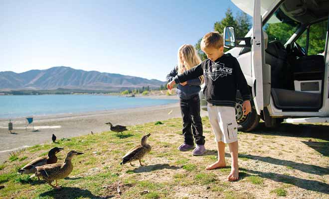Le camping-car est comme une seconde maison pour les enfants mais aussi pour les bébés.