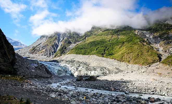 La région des glaciers Fox et Franz Jospeh se trouve à 2h30 de route.