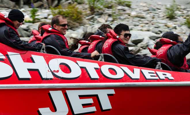 Le jetboat est avant tout une attraction digne d'un parc de loisir et qui procure des sensations fortes aux passagers. L'expérience est inoubliable.