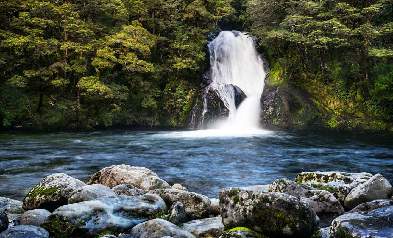 Comptez une vingtaine de minutes pour rejoindre la cascade.