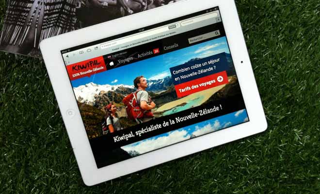 Pratiquement tous les Hébergements offrent une connexion WiFi gratuite. Vous pourrez consulter Kiwipal sur place !