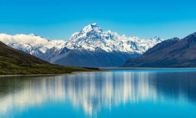 Il suffit de suivre la SH8 qui traverse Tekapo pour rejoindre le lac Pukaki à 45 minutes de route.