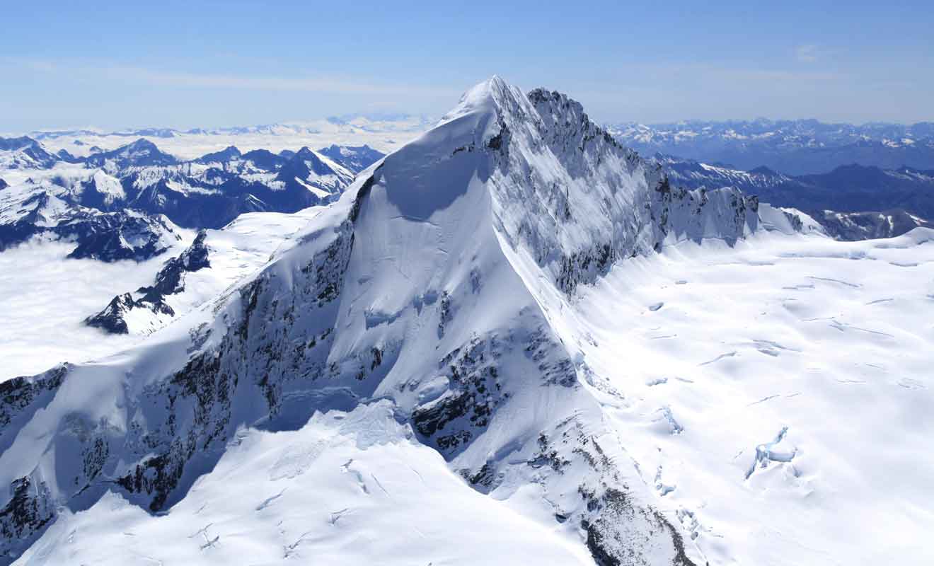 Toute la région est connue pour ses innombrables glaciers millénaires.