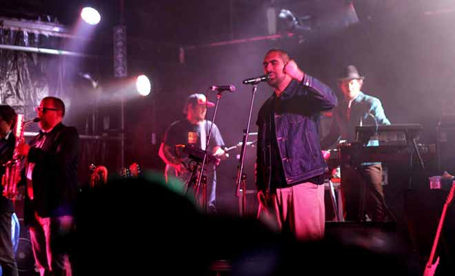 Vous aurez le plaisir de découvrir la culture musicale du pays durant les festivals. L'influence du Pacifique est aisément reconnaissable.