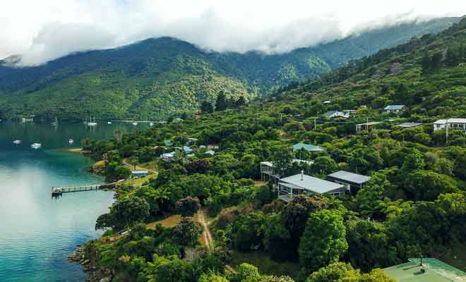 La proximité avec le parc national d'Abel Tasman détourne une grande partie des visiteurs de Picton.