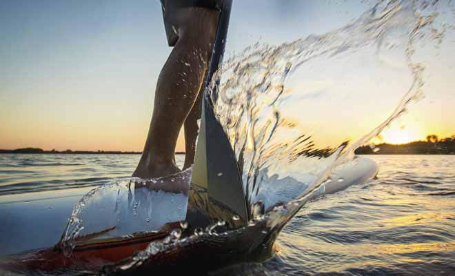 Le standup paddle est une discipline encore toute récente en Nouvelle-Zélande, mais elle est de plus en plus populaire et ne demande pas beaucoup d'apprentissage.