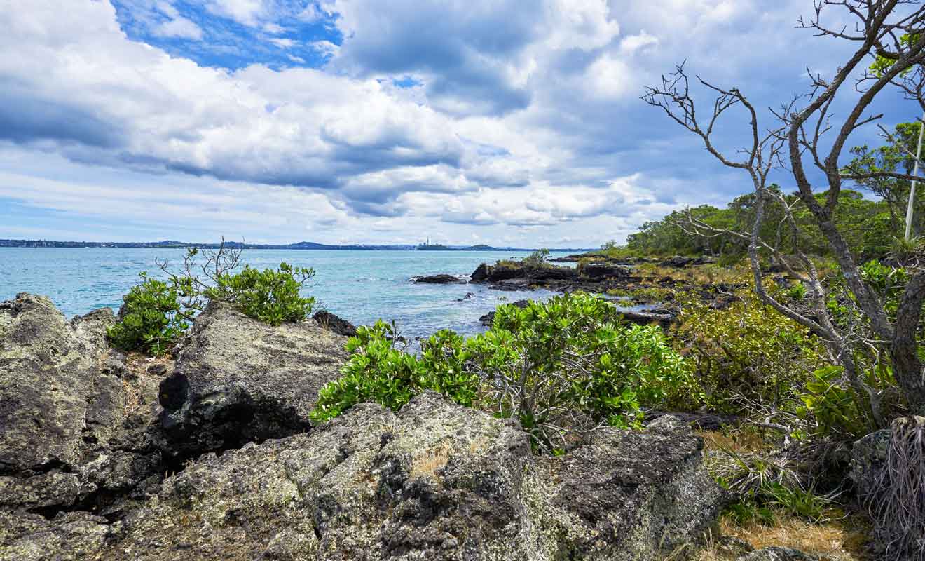 Rangitoto est le plus jeune volcan de Nouvelle-Zélande.