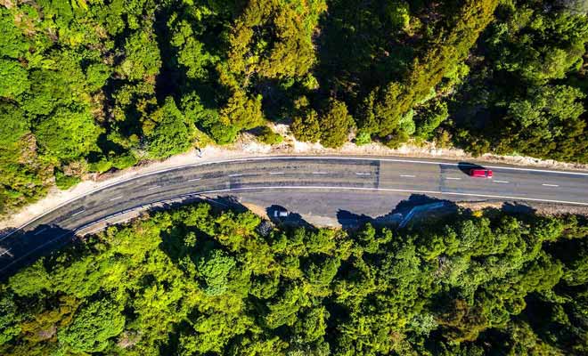 Si l'on excepte les grandes villes aux heures de pointes (sorties de bureau), le trafic n'est pas embouteillé sur les routes de Nouvelle-Zélande.