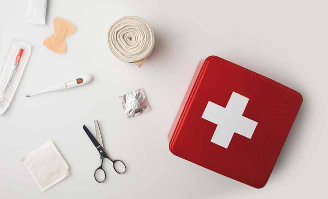 Les médicaments sont contrôlés par le service des douanes, alors n'oubliez pas d'emporter vos ordonnances.