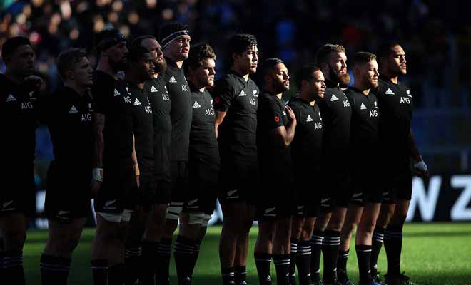 Obtenir des places pour un match de la mythique équipe des All Blacks n'est pas chose aisée car le décalage horaire vous oblige à réserver de nuit.