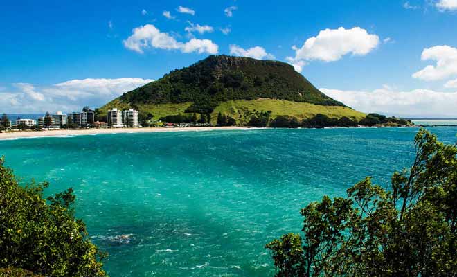 L'ascension de Mount Maunganui est une promenade de santé et l'on croise même des joggeurs sur le sentier qui mène au sommet.