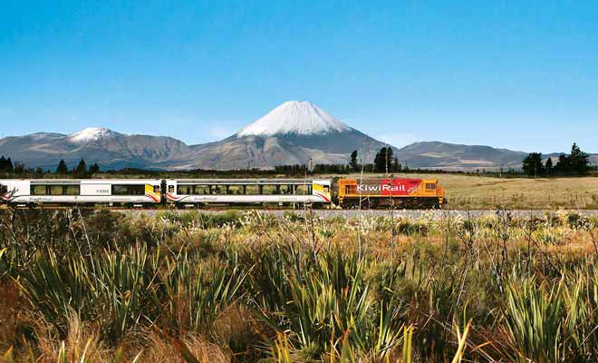 Certains paysages que l'on peut apercevoir au cinéma dans le Seigneur des anneaux sont visibles lorsque l'on voyage en train en Nouvelle-Zélande.