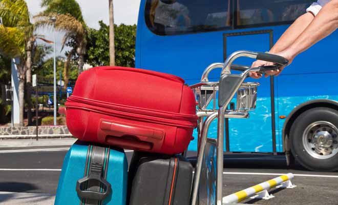 Si vous voyagez souvent pour visiter le pays ou chercher du travail, vous devrez voyager léger pour ne pas patienter avant de récupérer vos bagages.