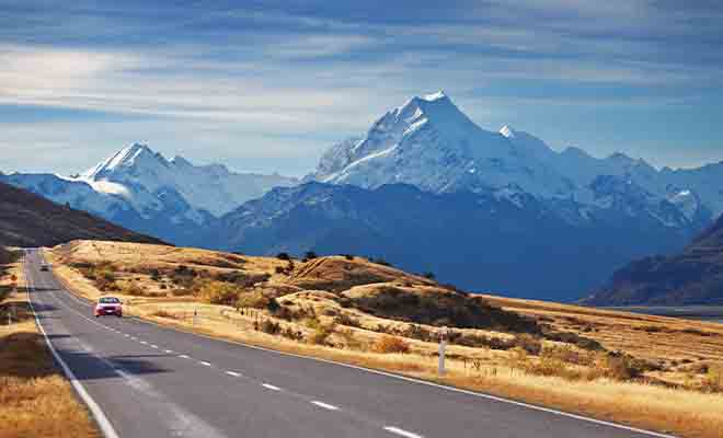Recourir à une agence de voyages pour louer une voiture ne se justifie plus. Vous obtiendrez de bien meilleurs tarifs en réservant votre véhicule en direct grâce au comparateur de Kiwipal.