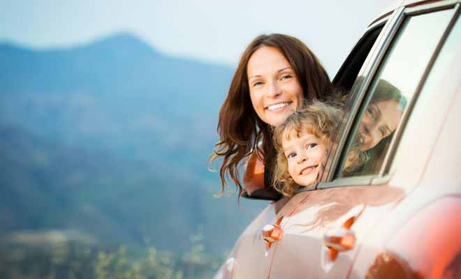 En Nouvelle-Zélande comme partout ailleurs, les enfants qui voyagent en voiture doivent être convenablement installés, avec des sièges réhausseurs (que l'on appelle ici booster) le cas échéant.