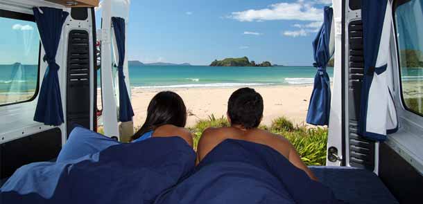 Réservez votre camping-car ou mini-van sans agence de voyages pour la Nouvelle-Zélande.