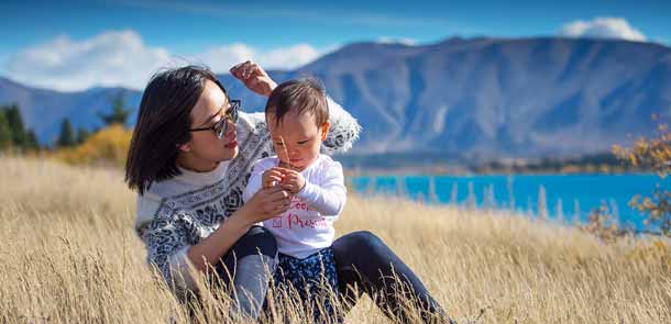 Toutes les astuces pour voyager avec un bébé sans se stresser.