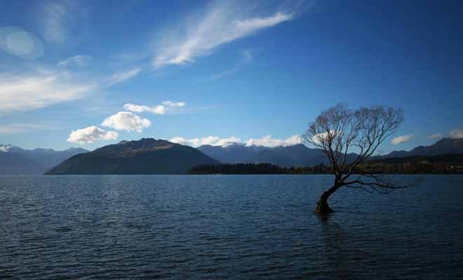 Wanaka possède une atmosphère décontractée et paisible qui tranche avec l'agitation de Queenstown.