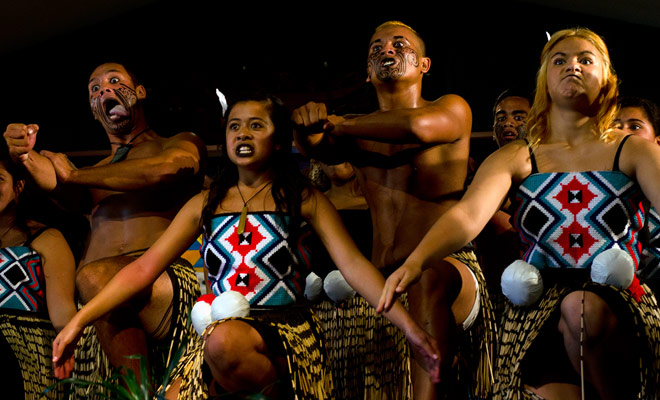 Maoris optredens kunnen te groot zijn voor het grote publiek en ze zijn niet essentieel als u tijd hebt om een ​​groot museum te bezoeken, zoals Te Papa in Wellington.