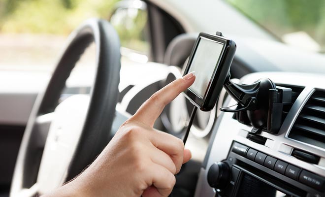 Als GPS niet nodig is wanneer een kaart beschikbaar is, wordt het aanbevolen, omdat het tijdschattingen voor elke route geeft.