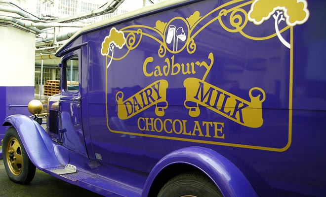 La fabbrica di cioccolato Cadbury che sponsorizza la gara di Jaffas è aperta ai visitatori.