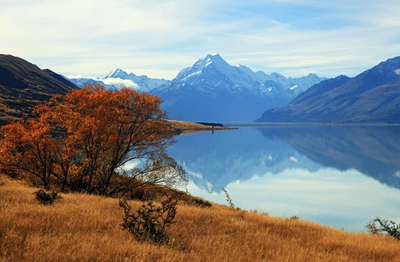 Mt Aoraki / Cook is de hoogste piek in Nieuw-Zeeland. Het is gelegen op het Zuidereiland en culminates op 3754 meter.