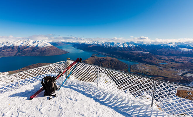 Nieuw-Zeeland heeft skigebieden die, zo niet zo groot als in Europa, misschien wel de meest spectaculaire in de wereld zijn.