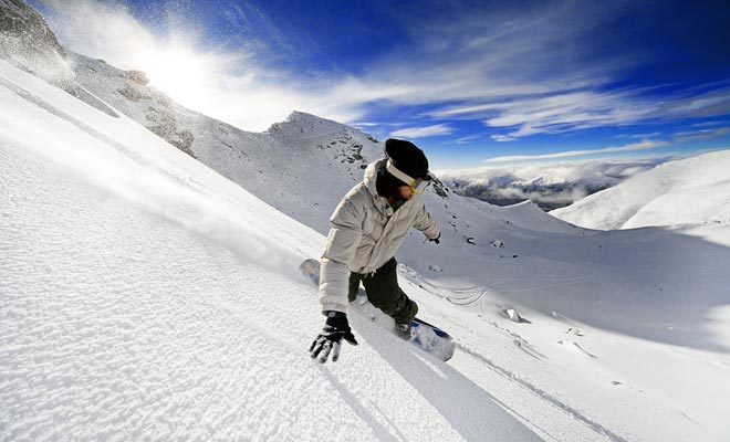 Als u voor de tweede keer naar Nieuw-Zeeland bezoekt, wilt u misschien nieuwe activiteiten proberen. Waarom niet overwegen om in juni te komen voor skiën?