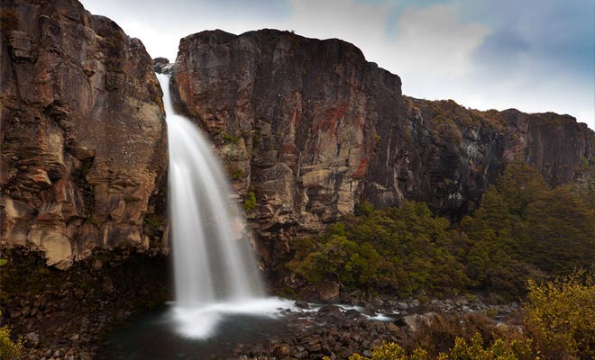 De Tongariro is de bekendste wandeling in dit Nationaal Park. Voor meer informatie kunt u contact opnemen met een iSite in het gebied.