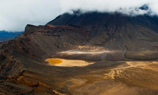 Als de Tongariro een fysieke ervaring is, is het vooral een opeenvolging van adembenemende panorama's. Alle inspanningen worden grotendeels terugbetaald.