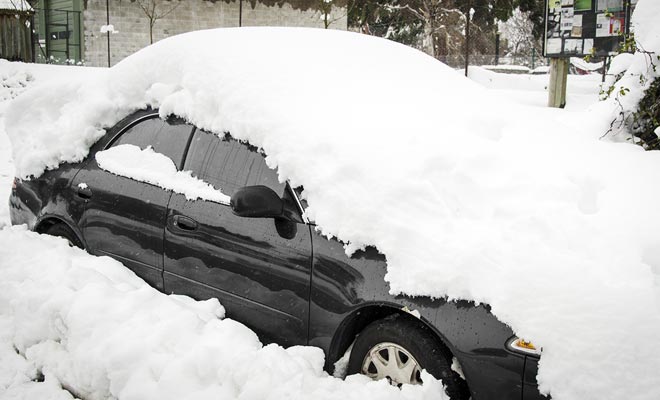 È possibile considerare il sonno in auto durante i giorni freddi. Ma durante l'inverno e soprattutto sull'Isola del Sud, sarebbe più difficile.