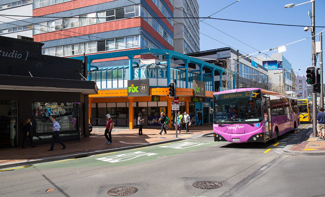 Kiwipal adviseert u tijdens het gehele verblijf hetzelfde voertuig te houden. Het lijkt interessant om de auto te retourneren voordat u van eiland verandert, maar Nieuw-Zeeland is een land waar u gemotoriseerd moet worden. Natuurlijk bestaan ​​er alternatieve oplossingen (vooral de bus), maar ze zijn niet optimaal.