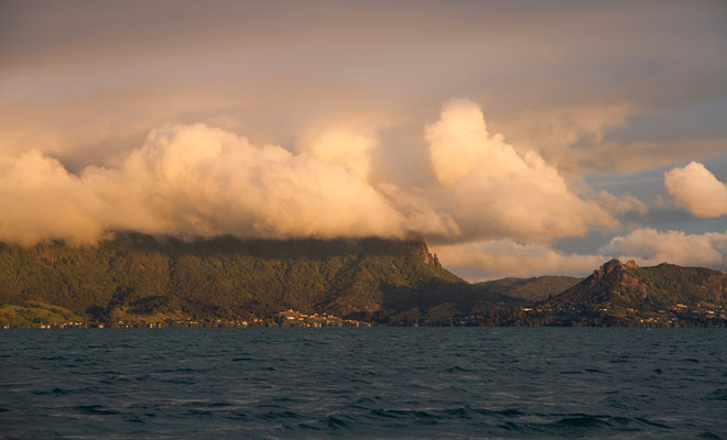 Een dag of zelfs een halve dag kan genoeg zijn om de stad Whangarei zelf te bezoeken. Maar om echt te genieten van wat de regio te bieden heeft, is het beter om twee volle dagen te plannen.